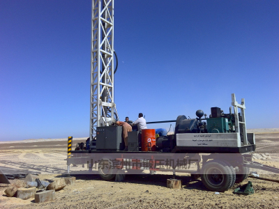 BZT400拖车式水井钻机在埃及施工现场